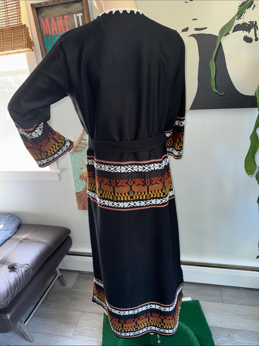 Vintage 70s Embroidered Kaftan Dress - Picture 10 of 17
